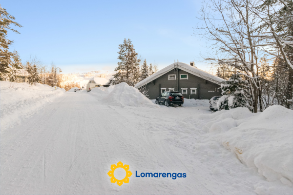 Ukkoloma b paritalo – Hyrynsalmi – Kainuu
