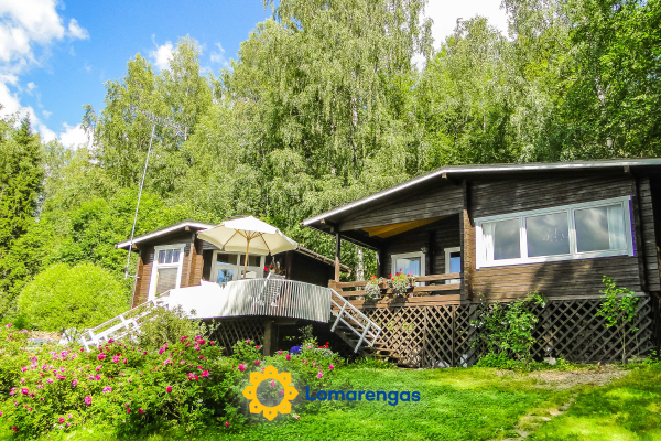 Kaksi villaa – Lohja – Helsinki-Uusimaa