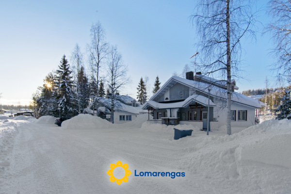 Hallantytär b3 paritalo – Hyrynsalmi – Kainuu